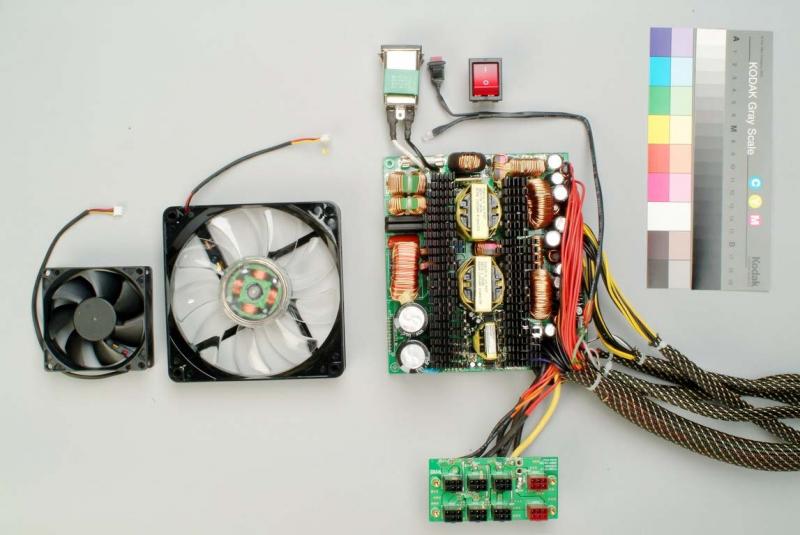 华硕笔记本电源适配器拆开_笔记本电源怎么拆开_拆开电源看优劣