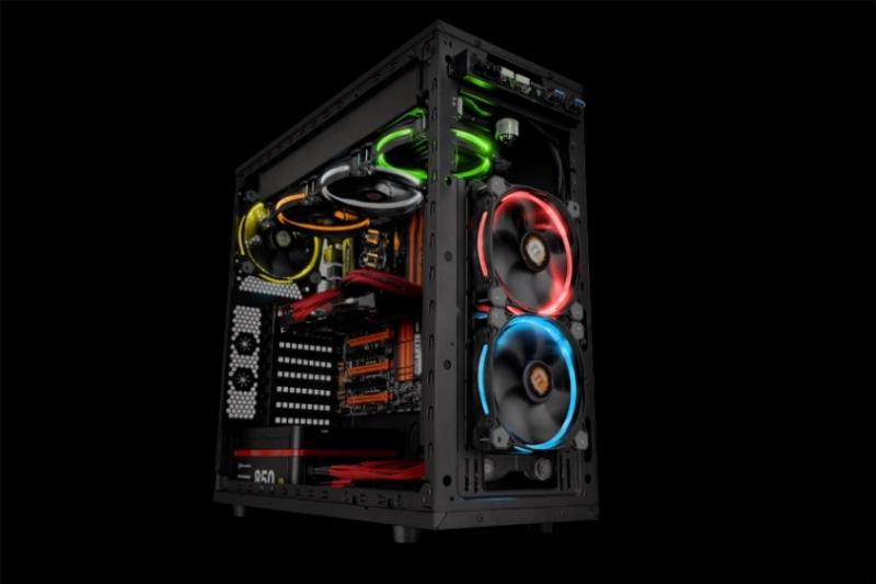 曜越Riing 12 LED RGB 256色专利设计高风压