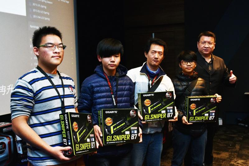 PCDIY!玩家俱乐部《电竞神机大未来》现场直